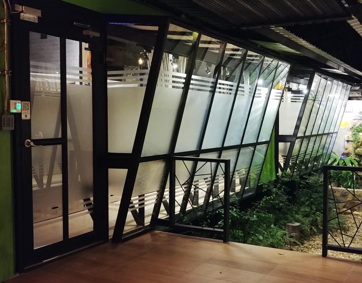 Green House Neo-Resotel Nakhon Si Thammarat Bilik gambar